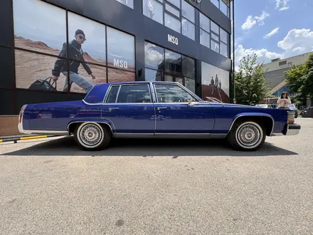 Cadillac Brougham 1988 года за 12 000 000 тг. в Алматы – фото 2