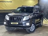 Toyota Land Cruiser Prado 2013 года за 16 990 000 тг. в Актобе