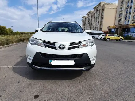 Toyota RAV4 2014 года за 9 700 000 тг. в Астана – фото 3