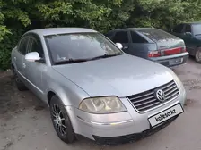 Volkswagen Passat, 2005