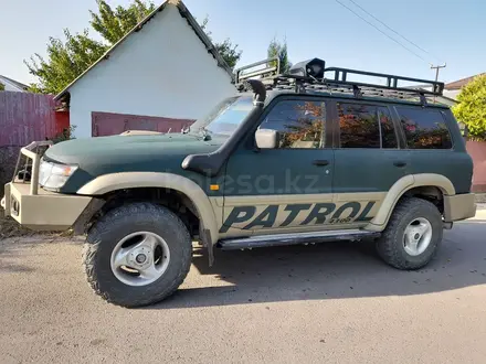 Nissan Patrol 1999 года за 7 000 000 тг. в Тараз – фото 2