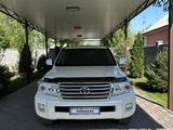 Toyota Land Cruiser 2014 годаүшін31 500 000 тг. в Алматы