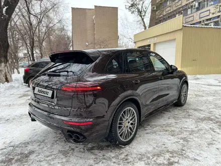 Porsche Cayenne 2015 года за 19 990 000 тг. в Караганда – фото 3