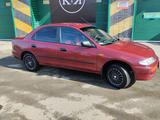 Mazda 323 1996 года за 1 500 000 тг. в Астана – фото 3