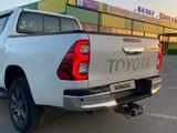 Toyota Hilux 2022 года за 23 300 000 тг. в Актобе – фото 4