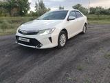 Toyota Camry 2014 года за 10 200 000 тг. в Семей – фото 3