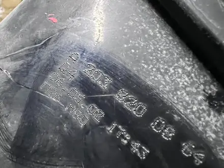 Задний фонарь w203 купе правый за 25 000 тг. в Шымкент – фото 2