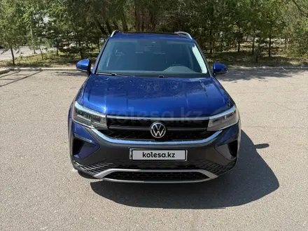 Volkswagen Taos, 2022