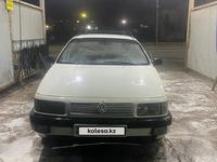 Volkswagen Passat 1989 годаүшін700 000 тг. в Сатпаев