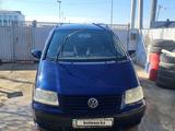 Volkswagen Sharan 2001 года за 1 600 000 тг. в Атырау – фото 4