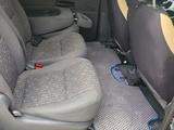 Volkswagen Sharan 2001 года за 1 600 000 тг. в Атырау – фото 2