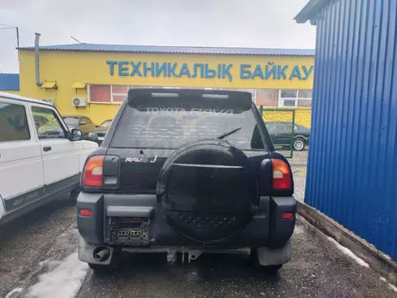 Toyota RAV4 1996 года за 2 600 000 тг. в Усть-Каменогорск – фото 3