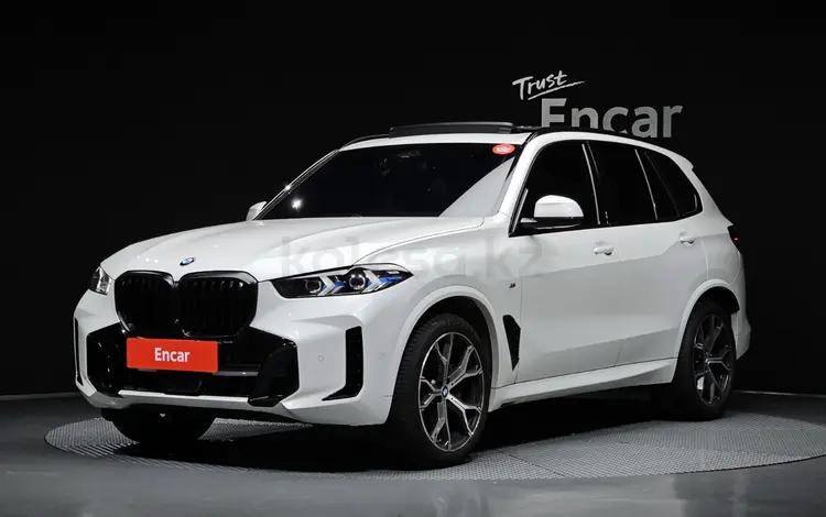BMW X5 XDrive 40i 2023 года за 45 000 000 тг. в Астана