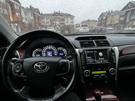 Toyota Camry 2013 года за 8 100 000 тг. в Актобе – фото 6