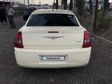Chrysler 300C 2008 года за 4 200 000 тг. в Алматы – фото 4
