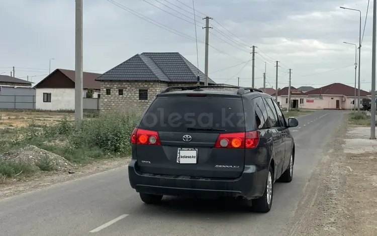 Toyota Sienna 2009 года за 5 000 000 тг. в Атырау