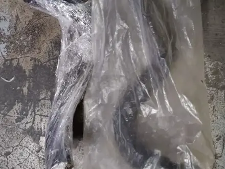 Патрубка верхни Хуйндай Сантафе за 25 000 тг. в Шымкент