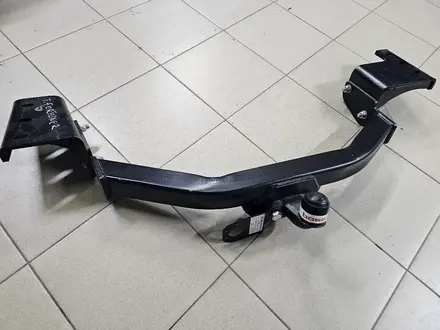Фаркоп Toyota Fortuner за 105 000 тг. в Актобе – фото 3