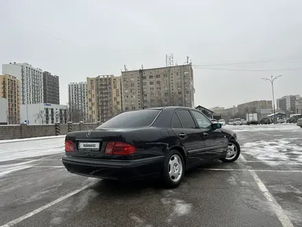 Mercedes-Benz E 320 1997 года за 3 500 000 тг. в Алматы – фото 12