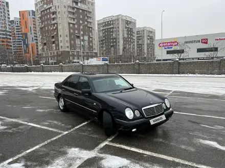Mercedes-Benz E 320 1997 года за 3 500 000 тг. в Алматы – фото 6