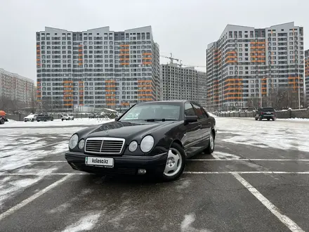 Mercedes-Benz E 320 1997 года за 3 500 000 тг. в Алматы – фото 7