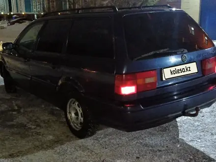 Volkswagen Passat 1994 года за 1 800 000 тг. в Астана – фото 5