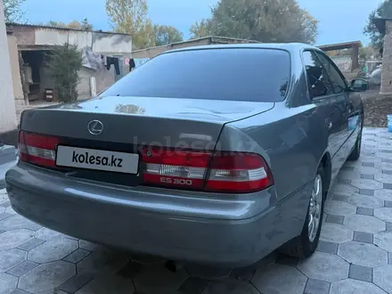 Lexus ES 300 2001 года за 4 150 000 тг. в Кулан – фото 3