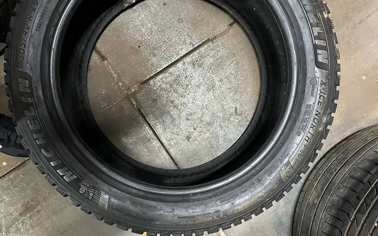 Шины зимние за 650 000 тг. в Астана