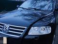 Volkswagen Touareg 2005 года за 3 350 000 тг. в Алматы – фото 2