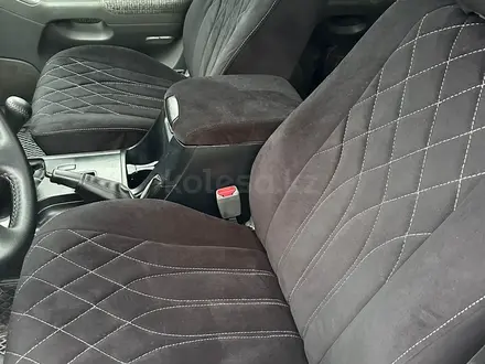 Toyota Land Cruiser Prado 2007 года за 9 000 000 тг. в Атырау – фото 12