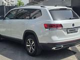 Volkswagen Teramont 2022 года за 22 300 000 тг. в Алматы – фото 2