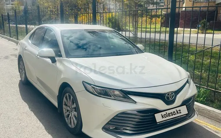 Toyota Camry 2019 годаүшін12 900 000 тг. в Астана