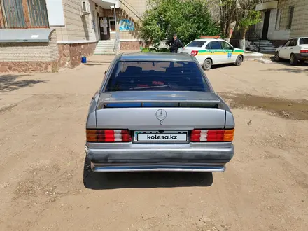 Mercedes-Benz 190 1991 года за 1 800 000 тг. в Астана – фото 4