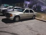 Mercedes-Benz E 230 1992 годаүшін980 000 тг. в Шымкент – фото 3