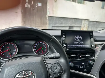 Toyota Camry 2021 года за 14 000 000 тг. в Тараз – фото 10