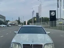 Mercedes-Benz S-Class, 1993