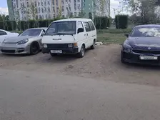 Nissan Vanette, 1988