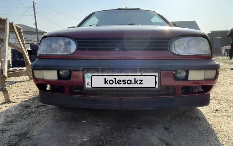 Volkswagen Golf 1995 года за 1 500 000 тг. в Алматы
