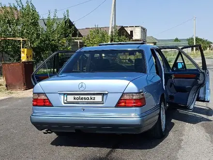 Mercedes-Benz E 280 1993 года за 2 250 000 тг. в Шымкент – фото 12