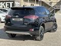 Toyota RAV4 2017 года за 11 990 000 тг. в Актобе – фото 5