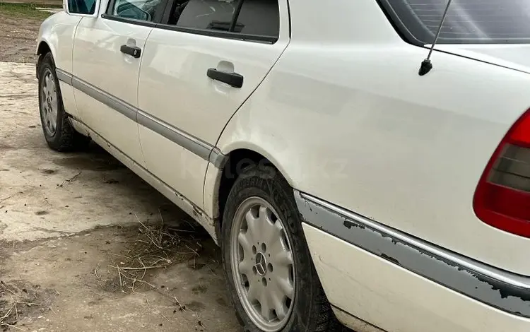 Mercedes-Benz C 220 1994 года за 1 900 000 тг. в Шымкент