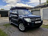 Mitsubishi Pajero 2011 годаүшін10 900 000 тг. в Караганда – фото 2