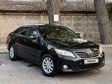 Toyota Camry 2010 года за 6 900 000 тг. в Алматы