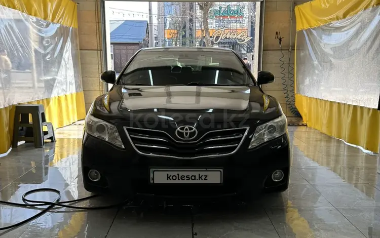 Toyota Camry 2010 года за 7 300 000 тг. в Шымкент