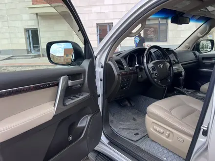 Toyota Land Cruiser 2008 года за 17 000 000 тг. в Астана – фото 19