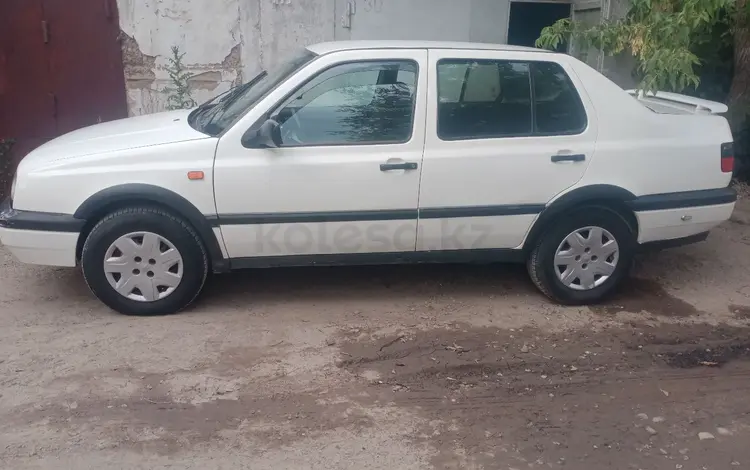 Volkswagen Vento 1993 годаүшін1 400 000 тг. в Актобе