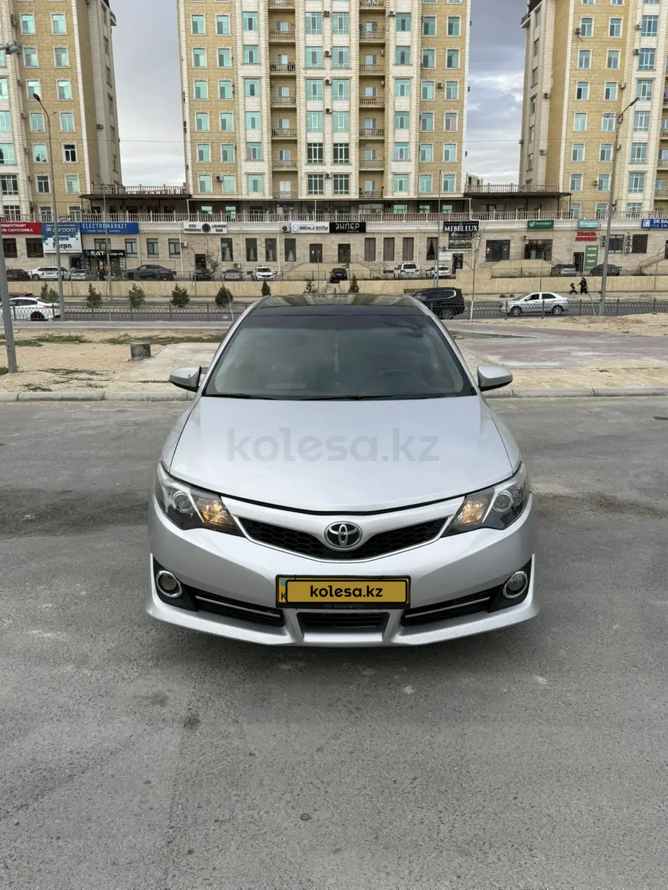 Toyota Camry, 2013