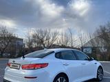 Kia Optima 2018 года за 10 500 000 тг. в Шымкент – фото 2