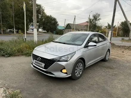 Hyundai Accent 2023 года за 8 500 000 тг. в Актобе – фото 10