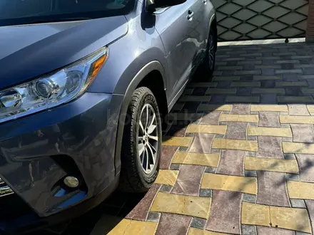 Toyota Highlander 2017 года за 10 200 000 тг. в Атырау – фото 18